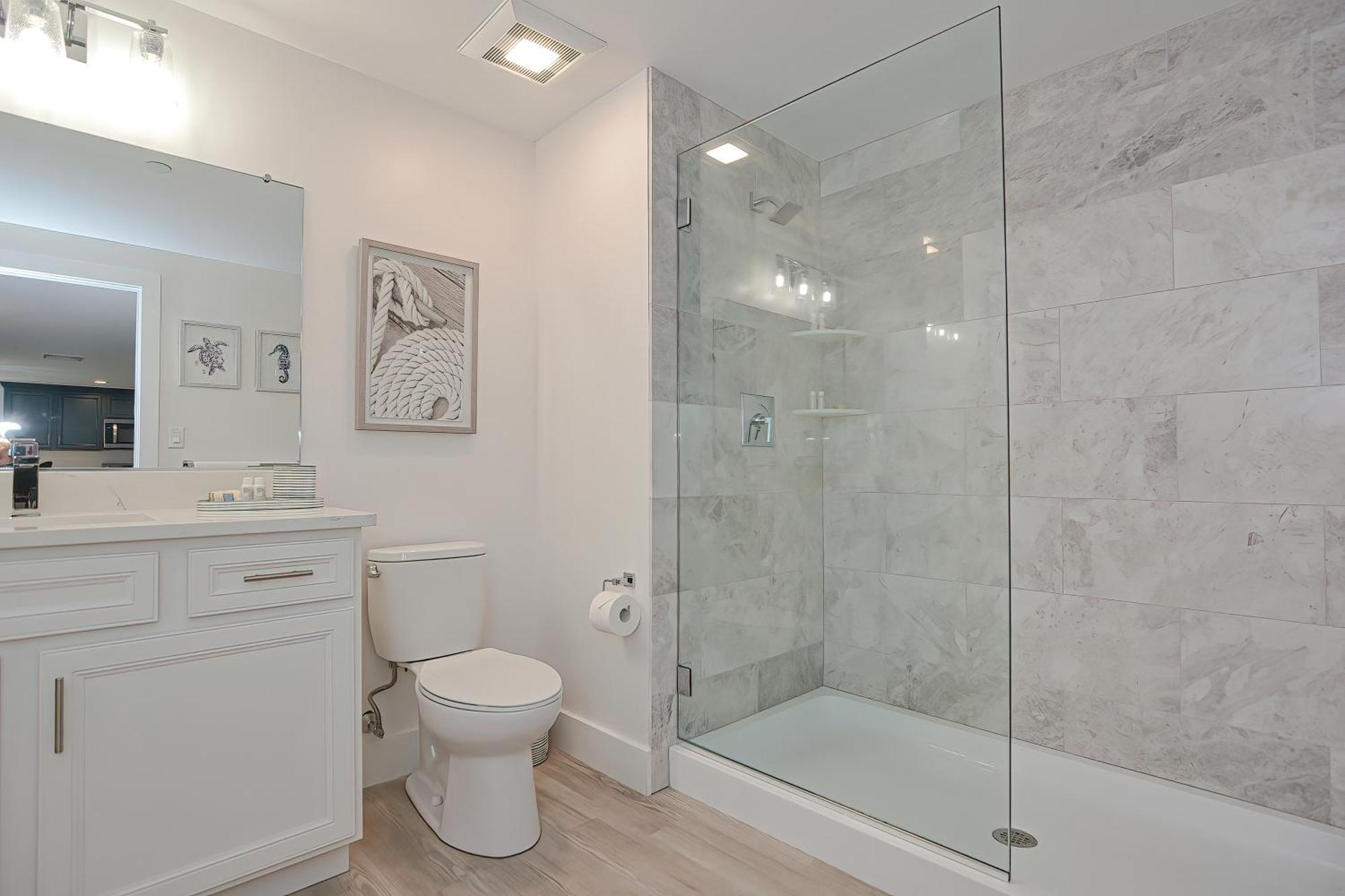 Thomas Sea Suites At Harbourtown Plymouth Szoba fotó